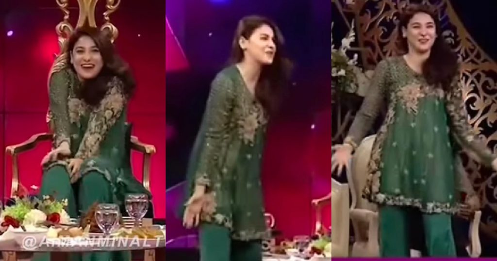 Hina Altaf Doing Parody Of Dr. Aamir Liaqat Hussain In Live Show