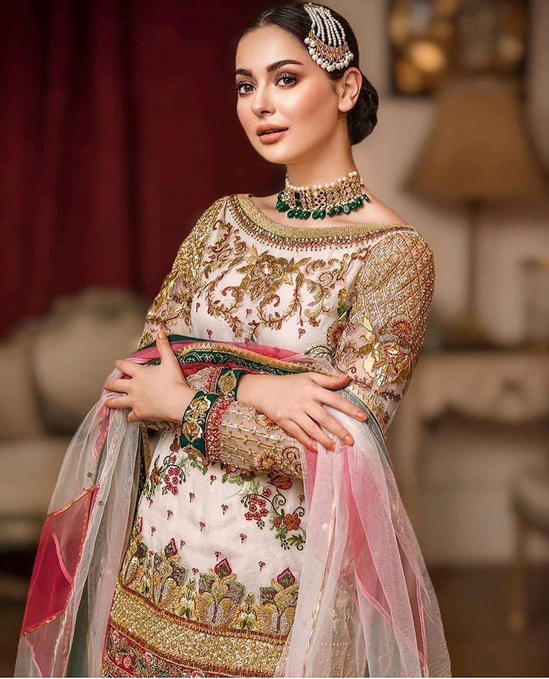 Best Bridal Looks For This Wedding Season