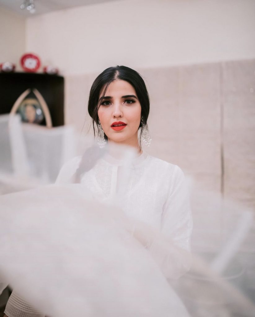 Latest Pictures Of Hareem Farooq From Instagram