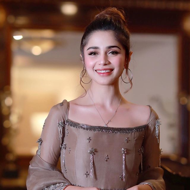 Here Is How Aima Baig Takes Care of Hair, Skin And Weight