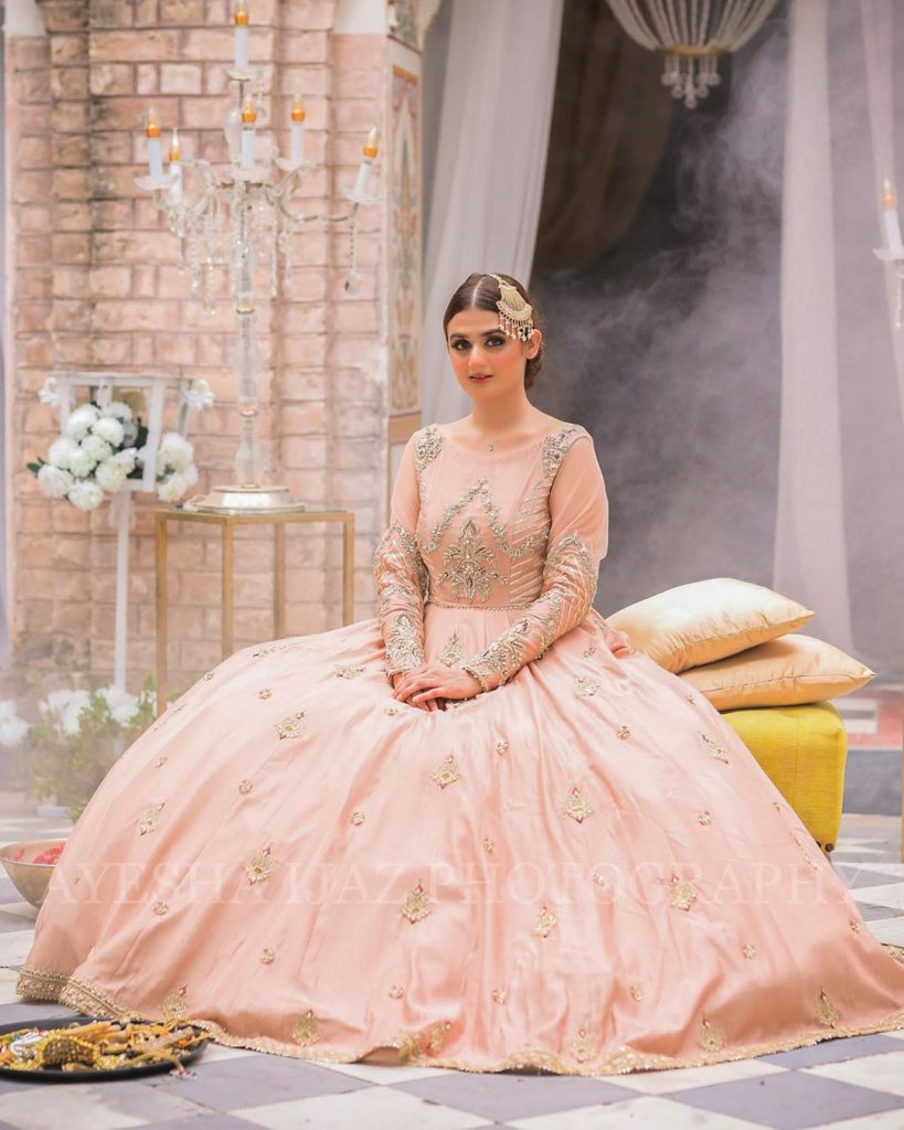 Hira Mani Looks Drop Dead Gorgeous In Latest Photo Shoot