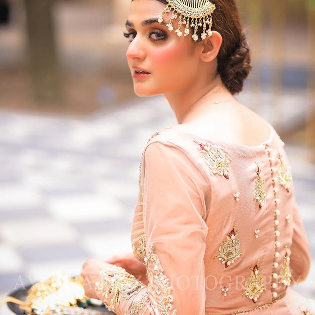 Hira Mani Looks Drop Dead Gorgeous In Latest Photo Shoot