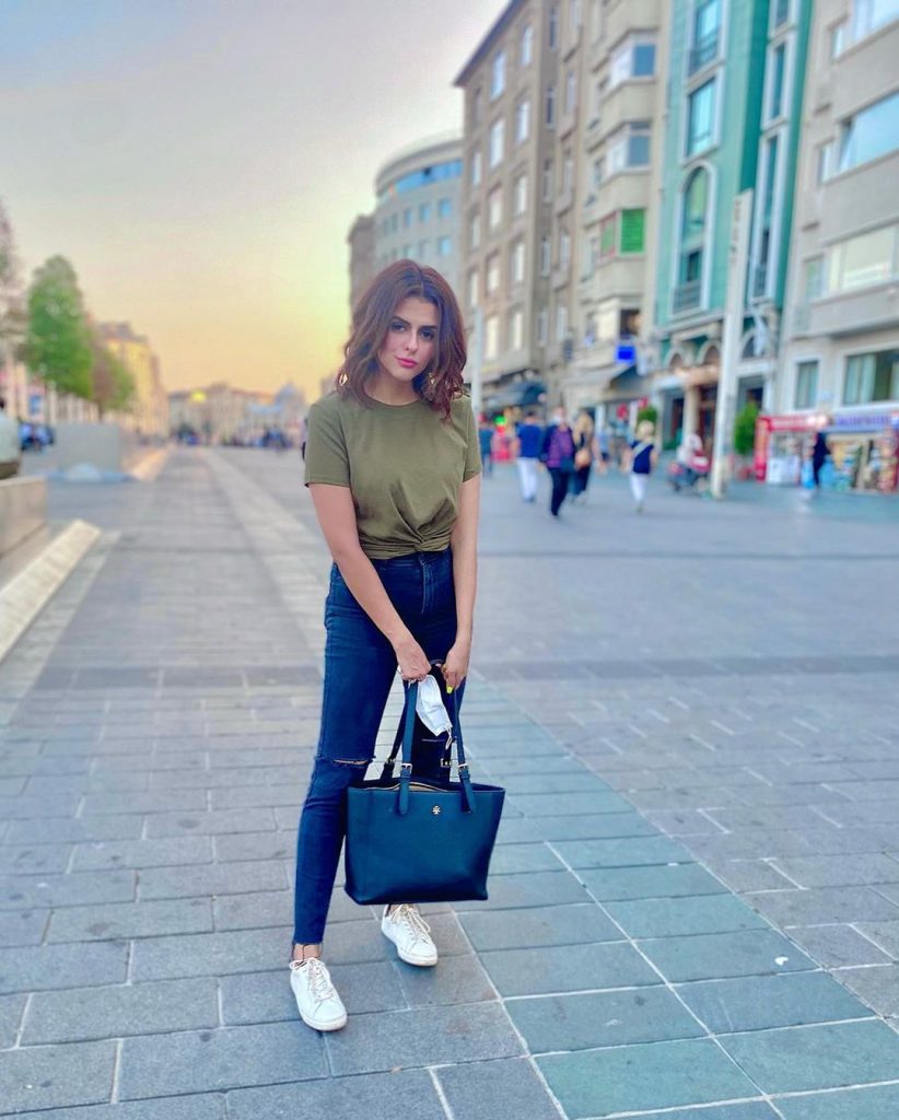 Honeymoon Pictures Of Waliya Najib From Turkey