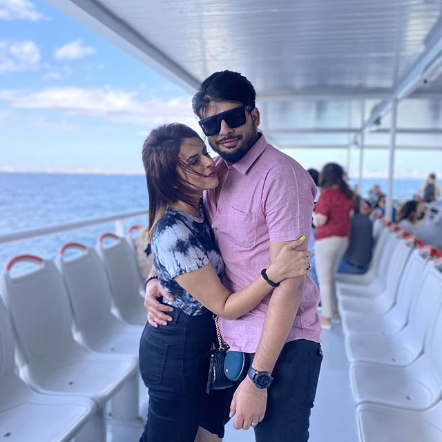 Honeymoon Pictures Of Waliya Najib From Turkey