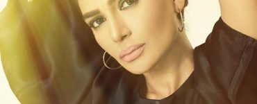 Actress Iffat Omar Fell Ill During Court Proceeding