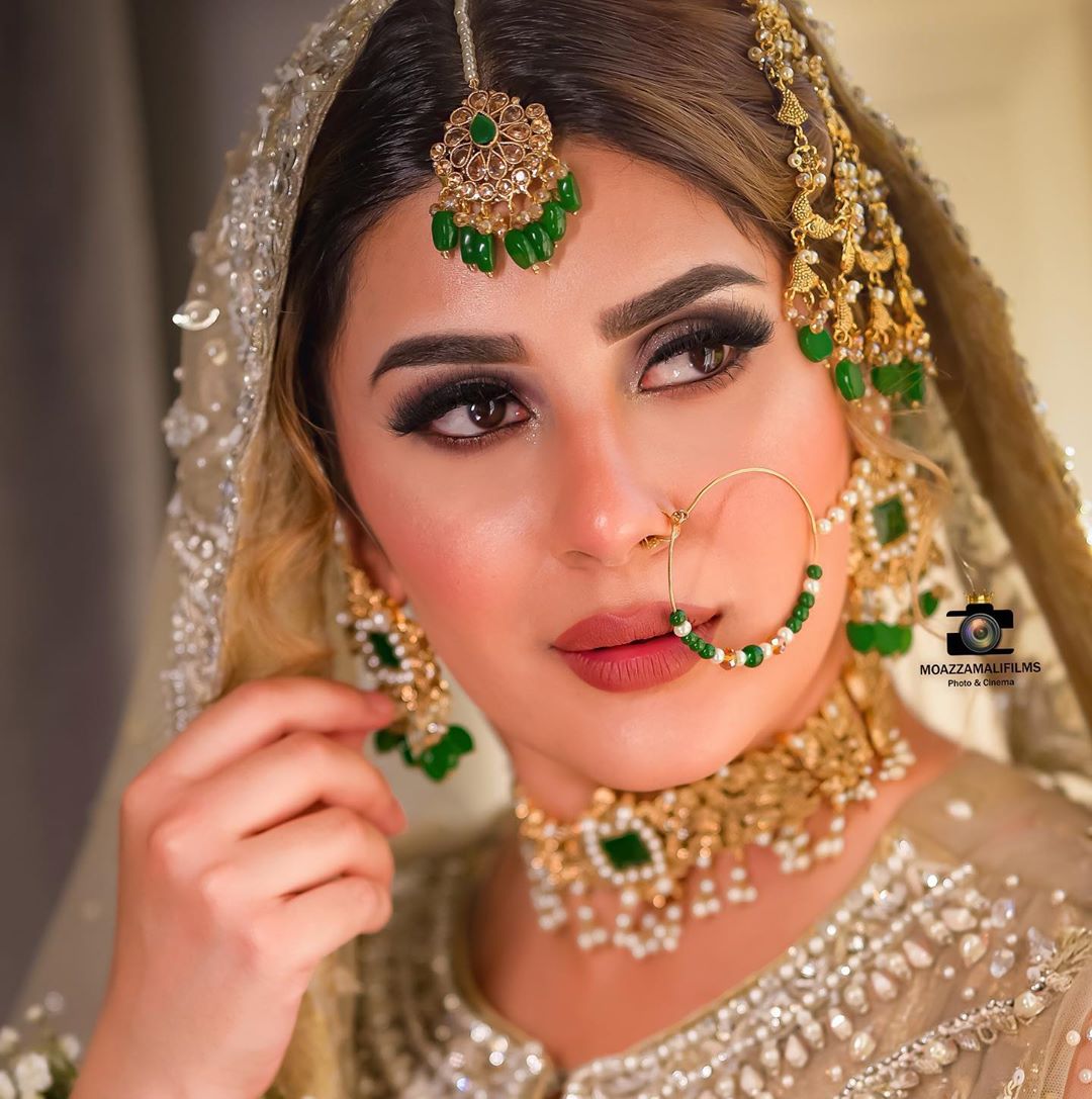 Gorgeous Kubra Khan Bridal Makeup Shoot Campaign ‎"Adaab e Nikkah” for Kanzah Beauty