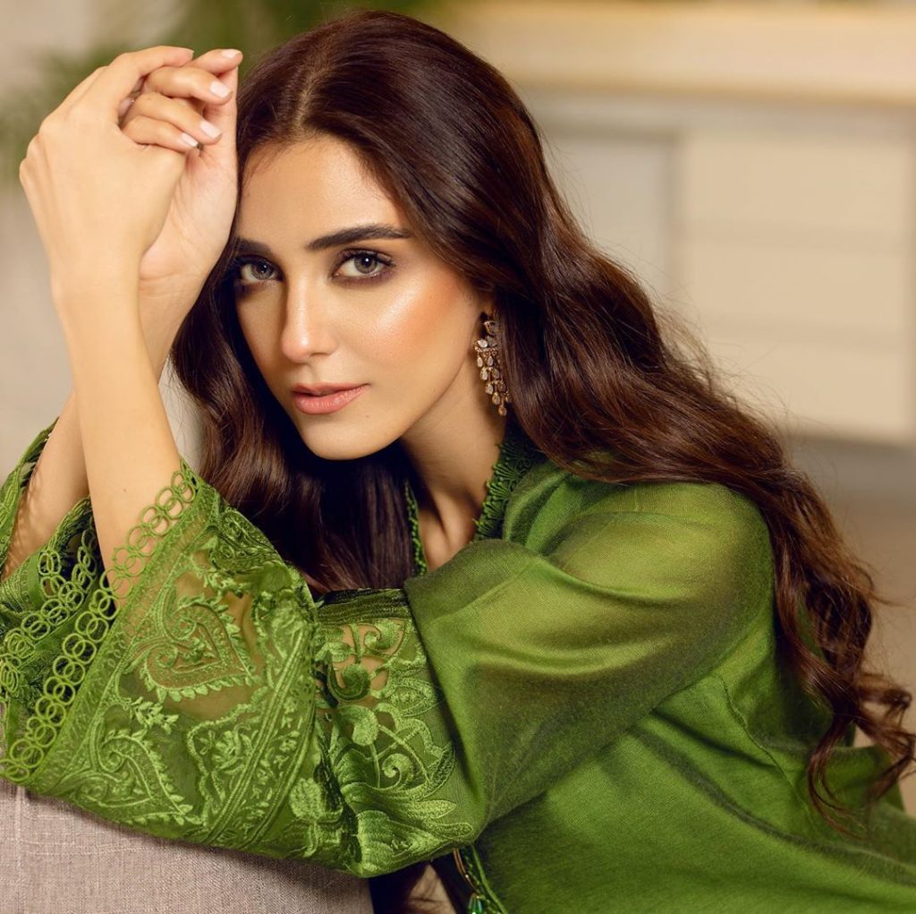 Maya Ali Shared Pictures With Meaningful Poetry