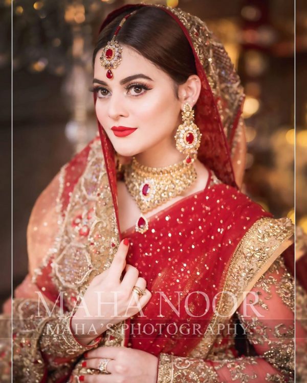 Gorgeous Actress Minal Khan Beautiful Bridal Shoot