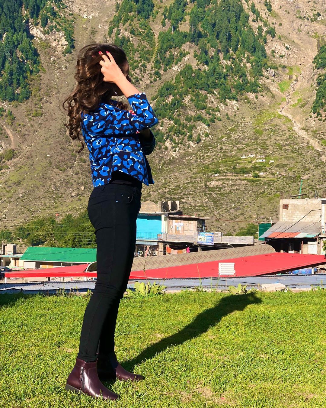 Rabya Kulsoom Beautiful Clicks from Her Trip to Hunza Valley