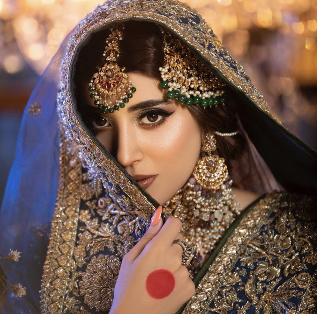 Urwa Hocane Latest Bridal Photoshoot Is Amazing