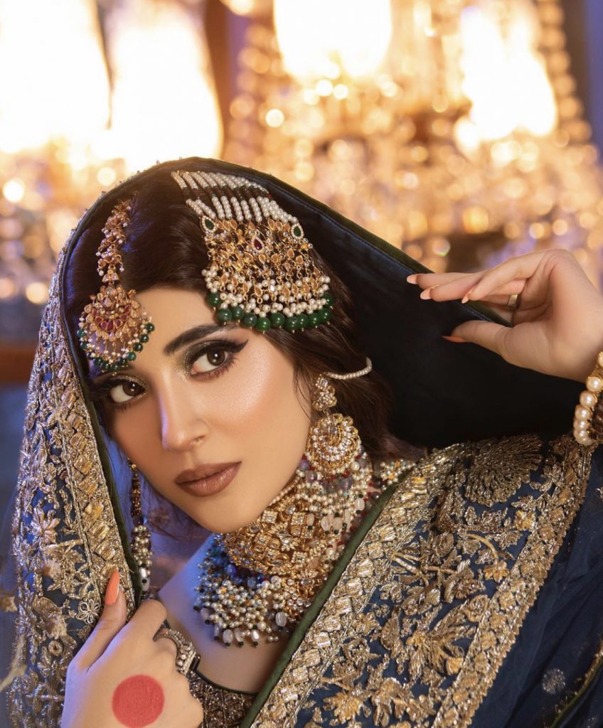 Urwa Hocane Latest Bridal Photoshoot Is Amazing