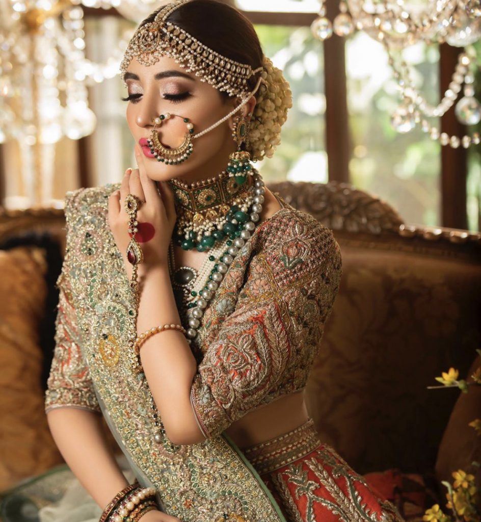 Urwa Hocane Latest Bridal Photoshoot Is Amazing