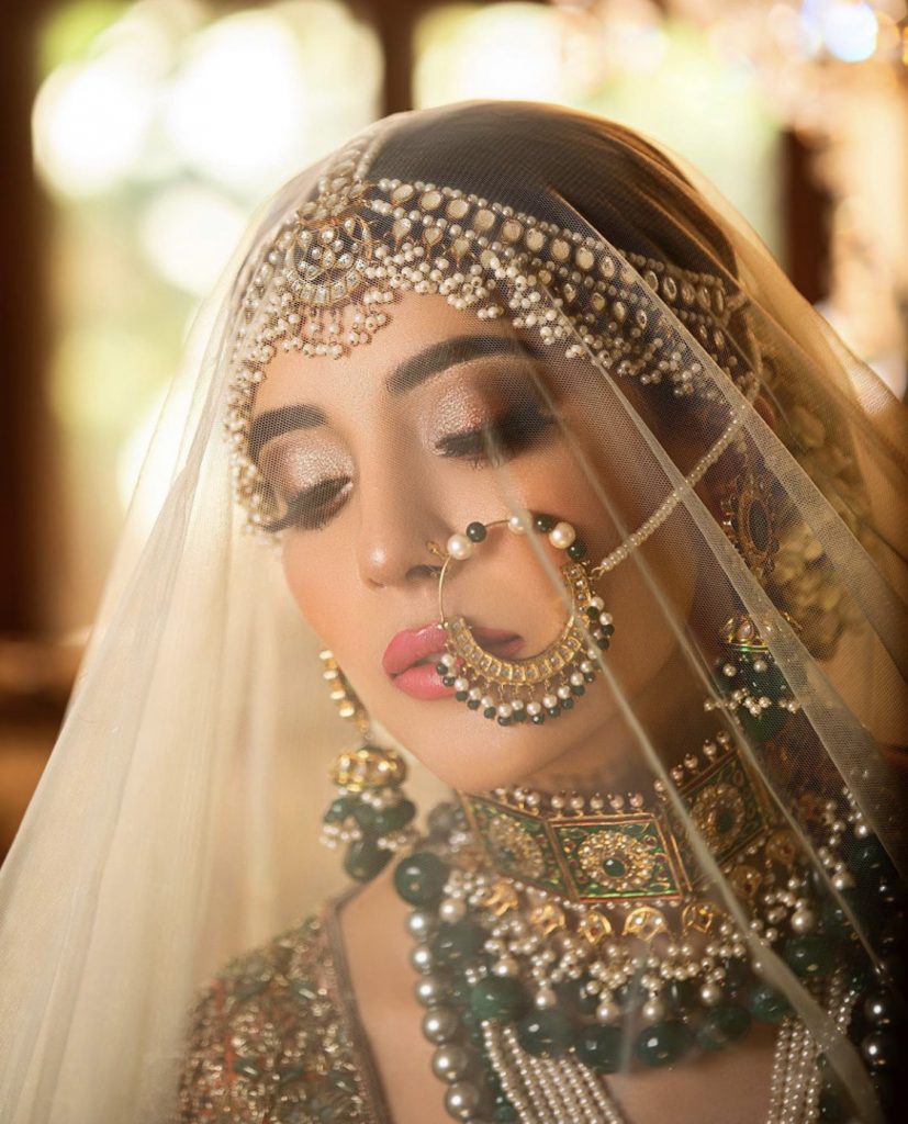 Urwa Hocane Latest Bridal Photoshoot Is Amazing