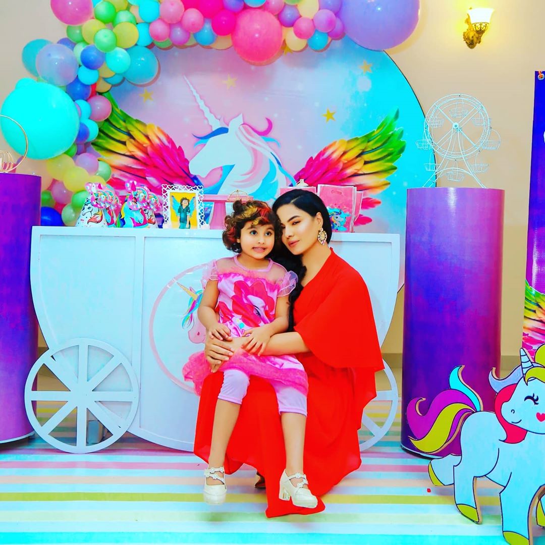 Veena Malik Celebrated Birthday of her Daughter Amal