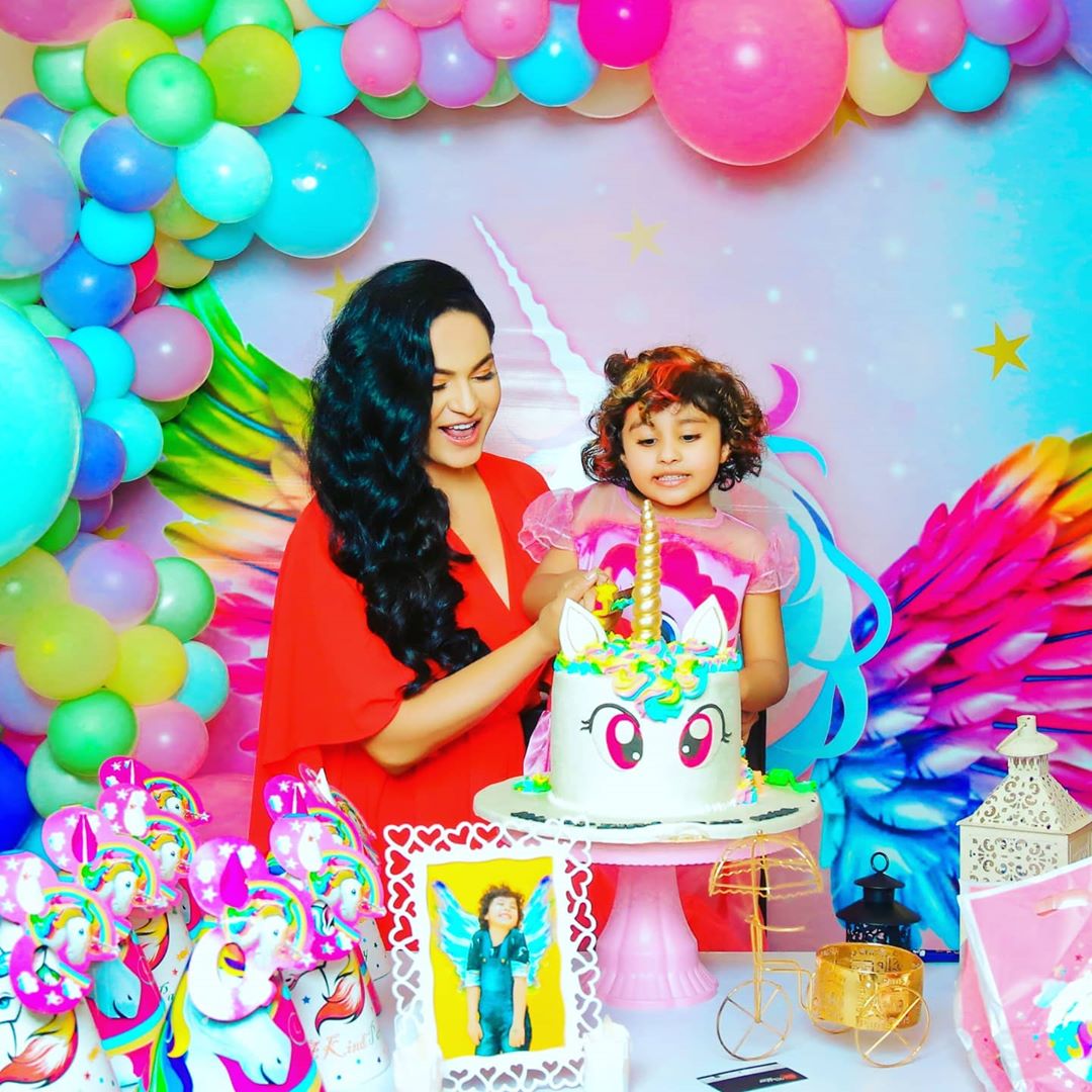 Veena Malik Celebrated Birthday of her Daughter Amal