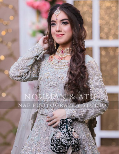 Arisha Razi Glams Up As A Bride In Her Latest Shoot