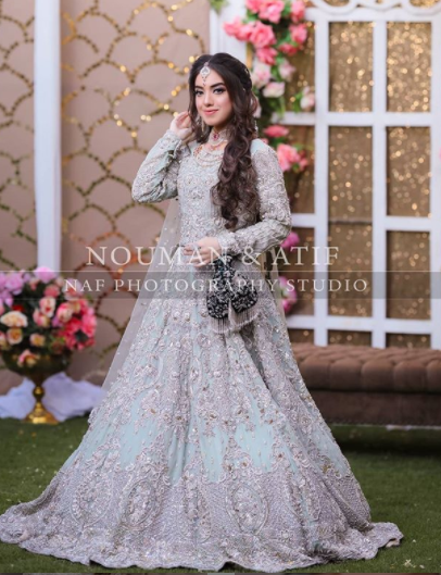 Arisha Razi Glams Up As A Bride In Her Latest Shoot