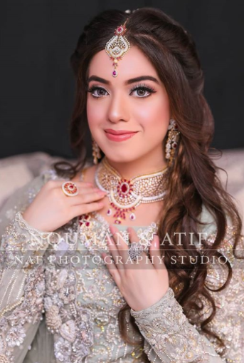 Arisha Razi Glams Up As A Bride In Her Latest Shoot