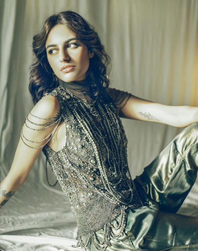 Anzela Abbasi Looks Ravishing In Her Latest Shoot