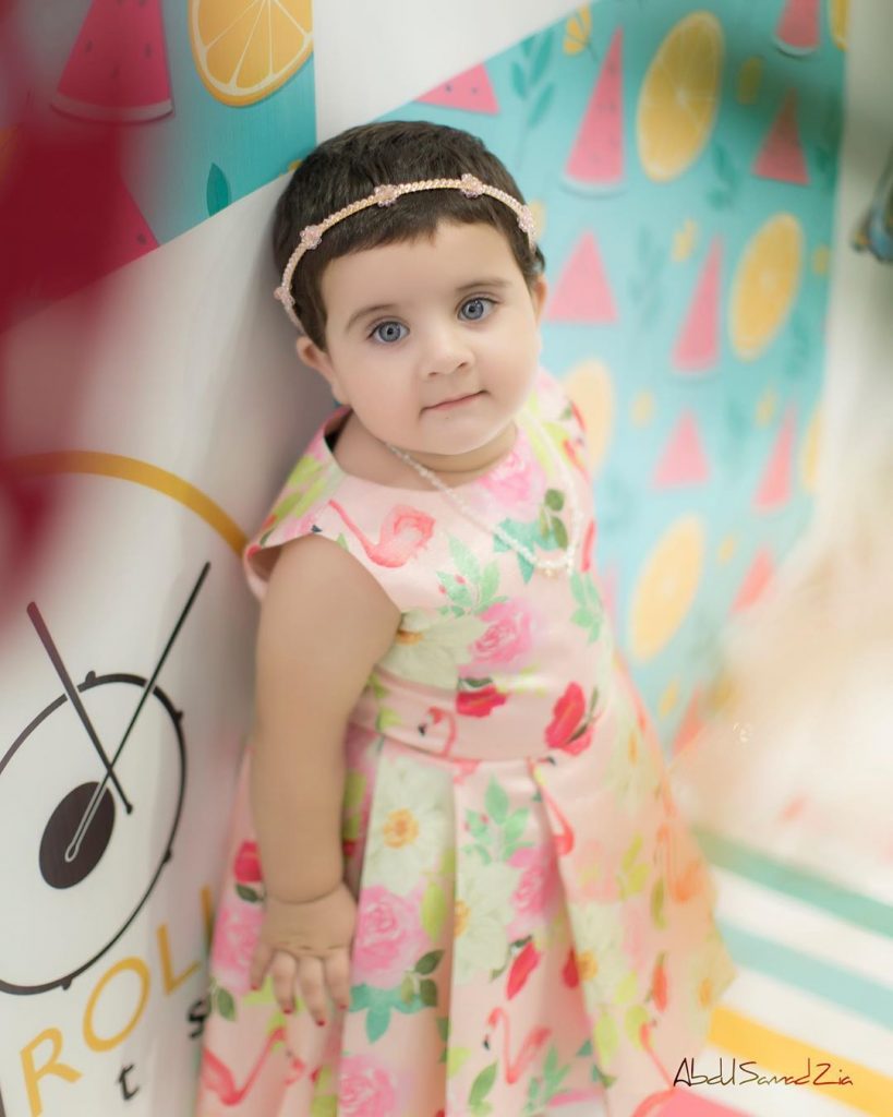 Aiman Khan Daughter Amal's 1st Birthday Celebrations Pictures