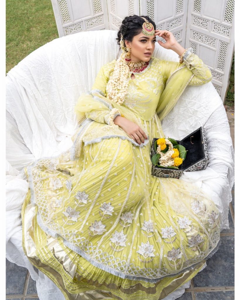 Sanam Jung Looked Drop Dead Gorgeous In Her Latest Shoot