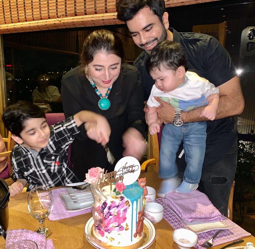 Junaid Khan Celebrates His Sons first Birthday Along With His Tenth Anniversary