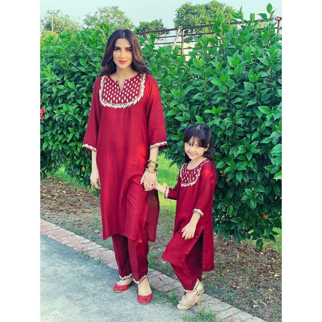 Fiza Ali Twinning With Her Daughter And Remembering Her Own Childhood Days