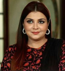 Faiza Hasan On The Set Of Her Latest Drama Serial Nand
