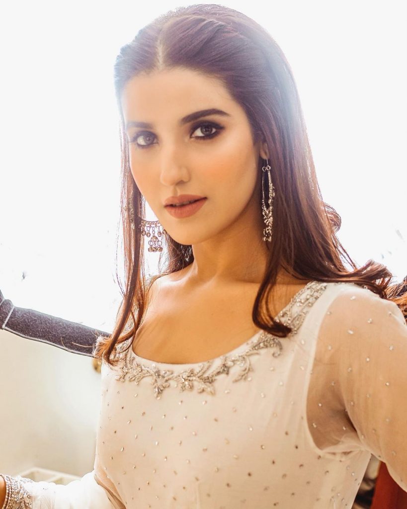 Hareem Farooq Sparkles In A Beautiful Sequence Outfit