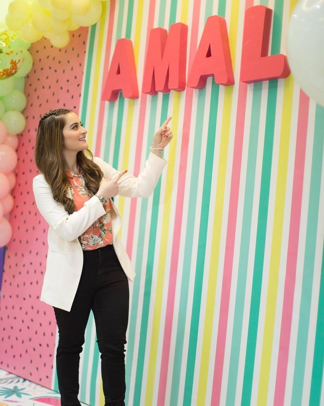 Aiman Khan Daughter Amal's 1st Birthday Celebrations Pictures