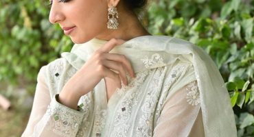 komalazizkhan.official_117355702_177608270496096_5691769305627407667_n