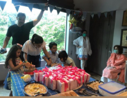 Mehreen Raheal Celebrates Birthday Of Her Children