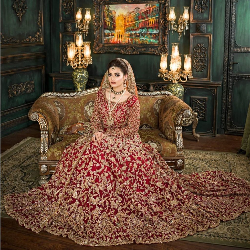 Minal Khan Looked A Vision In her Latest Shoot For Samsara Couture