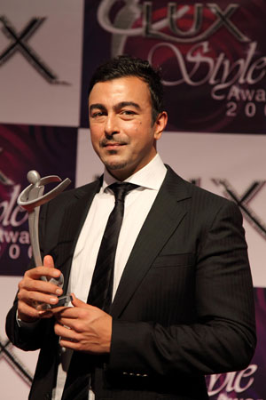 Shaan Shahid Criticizes Pakistani Brands On Hiring International Models As Their Brand Ambassadors