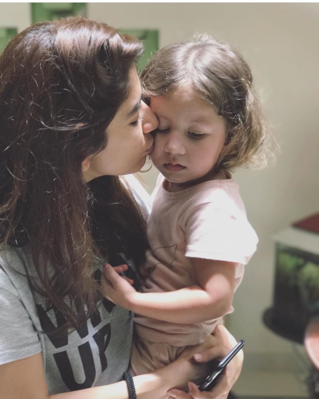 Syra Yousaf Beautiful Recent Clicks with her Daughter Nooreh