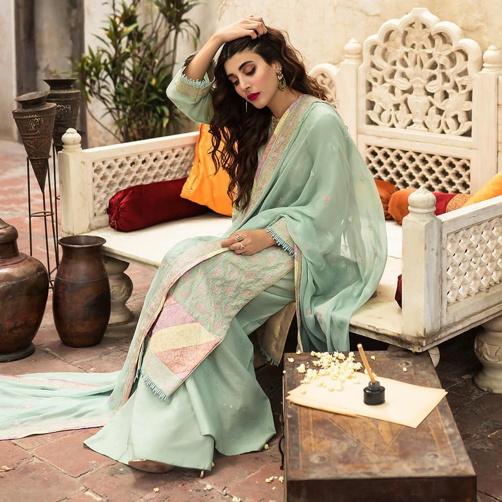 Urwa Hocane Latest Shoot in Beautiful Outfits by Raaya Official