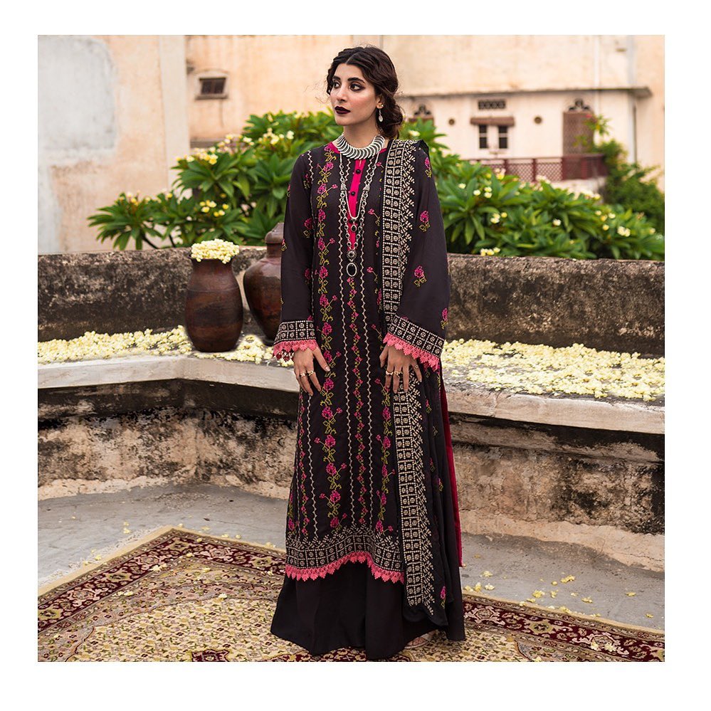 Urwa Hocane Latest Shoot in Beautiful Outfits by Raaya Official