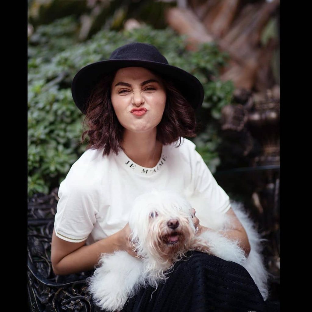 Nimra Khan's Latest Photoshoot With A Pup