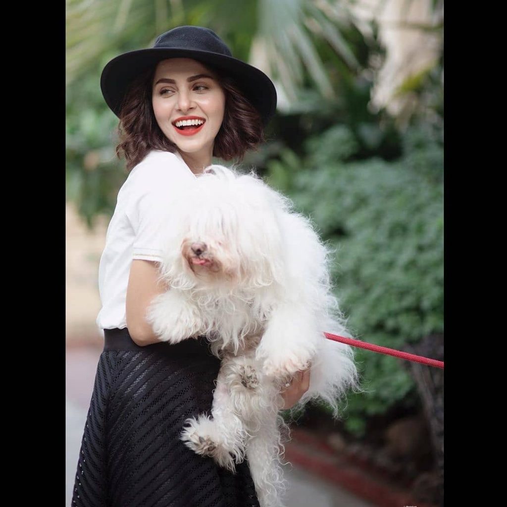 Nimra Khan's Latest Photoshoot With A Pup