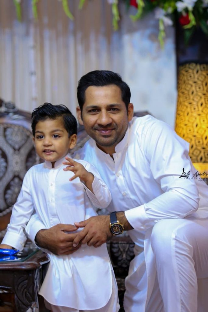 25 Latest Photos Of Sarfaraz Ahmed With His Beautiful Family