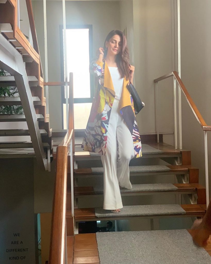 Saba Qamar's New Sun Kissed Pictures