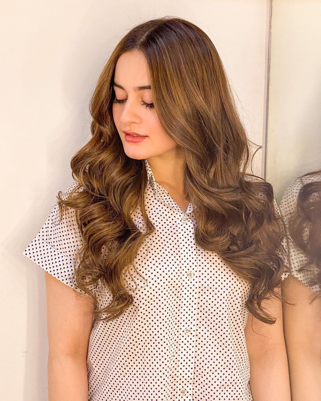 Aiman Khan is Looking Extremely Gorgeous in her Latest Pictures