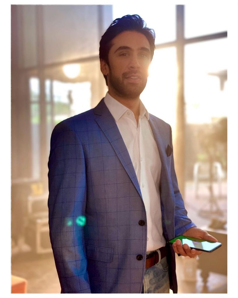 Ali Rehman Khan Giving White Walker Vibes In His Transformation Pictures