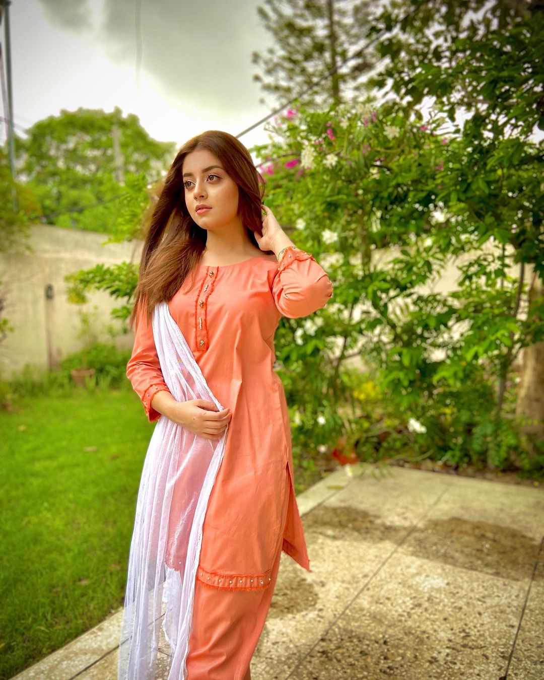 Alizeh Shah Latest Beautiful Clicks from her Instagram