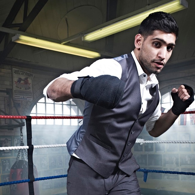 Amir Khan Hints About Joining Politics