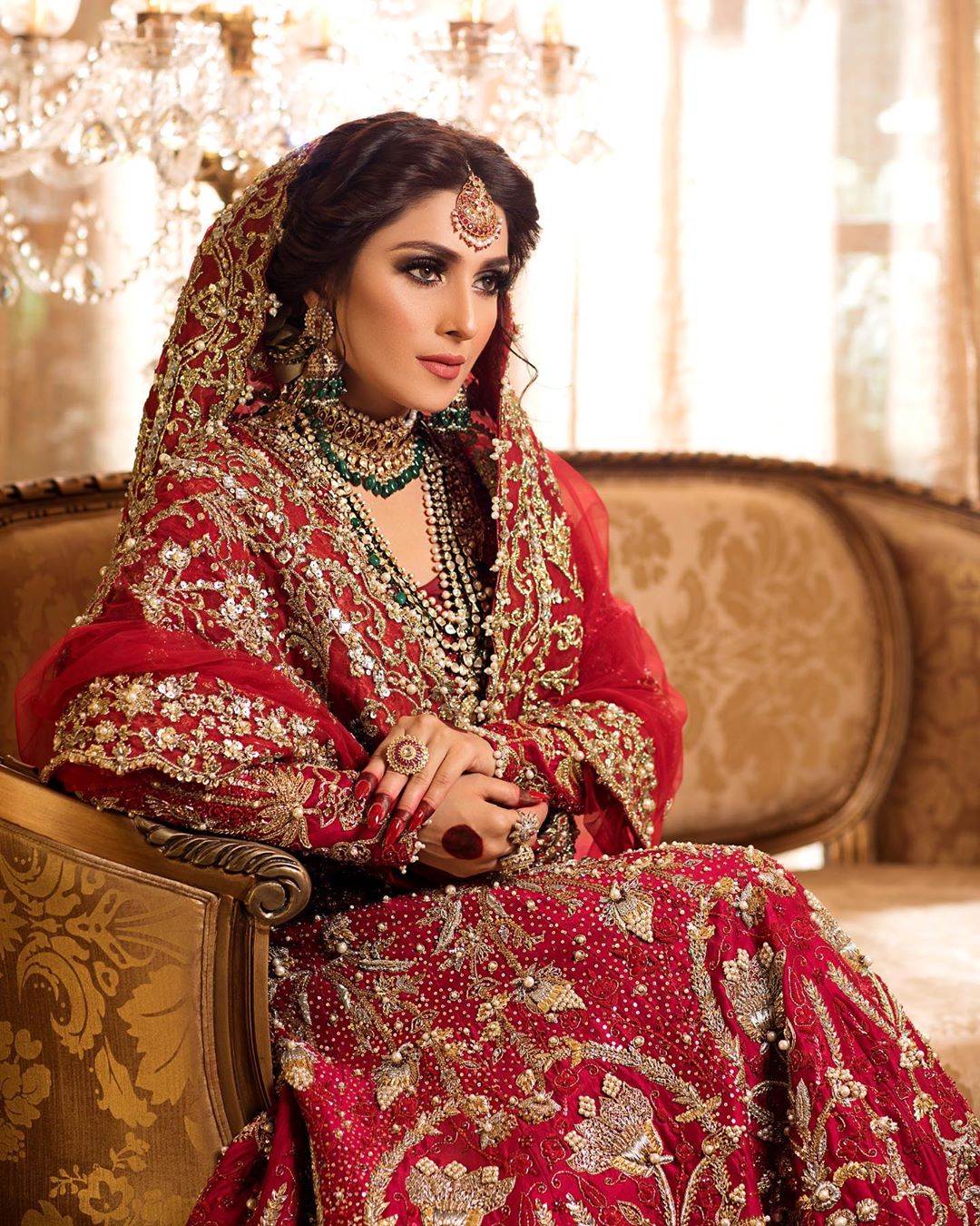 Beautiful Ayeza Khan Latest Bridal Shoot for Hifsa Khan Salon