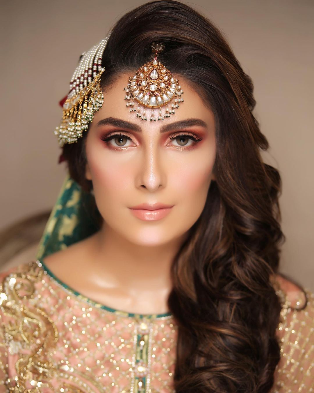 Ayeza Khan Beautiful Bridal Make Up Shoot for Zaras Salon