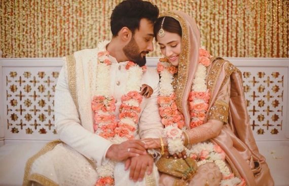 Celebrities Congratulated Newly Married Sana Javed And Umair Jaswal