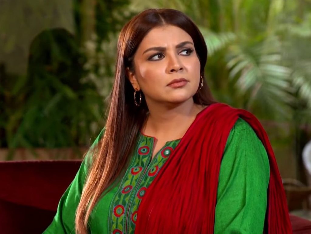 "Morning Shows Are Creating Complex In Public" Says Fazia Hasan