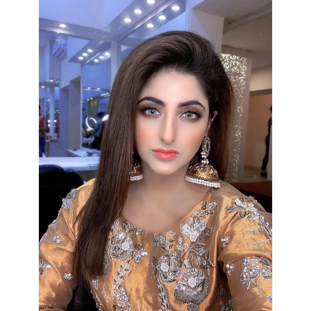 Actress Fatima Sohail is Looking Gorgeous at Friends Wedding